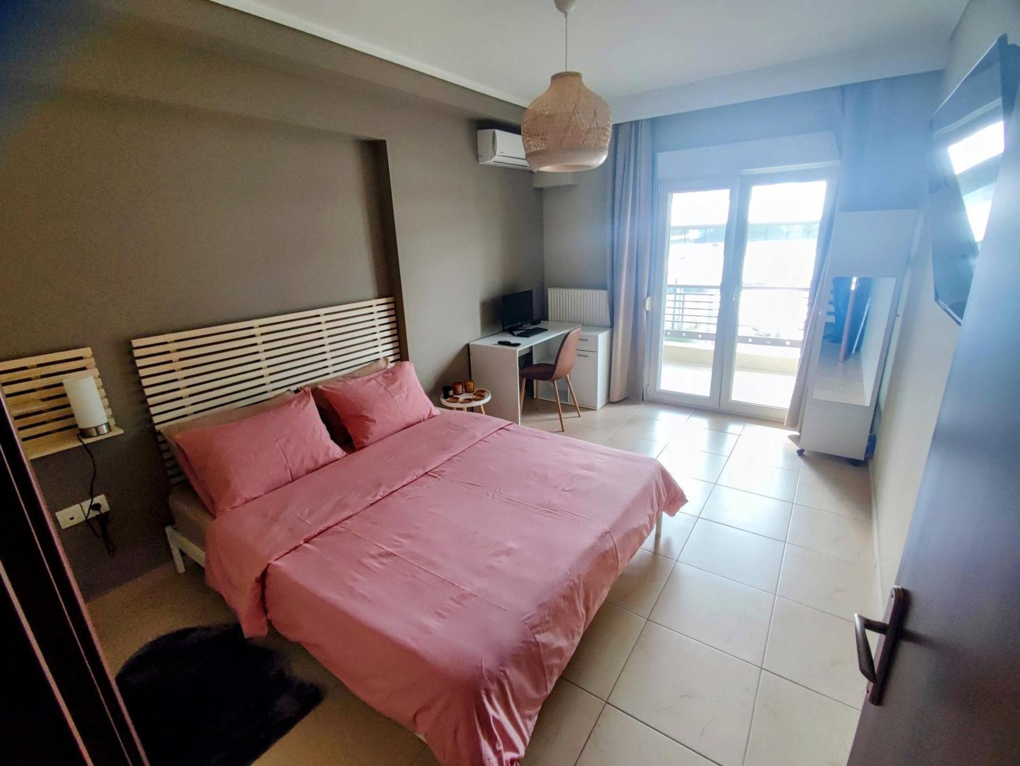 Cozy Apt! Friends & Family - Private Paid Parking Thessaloníki Ngoại thất bức ảnh
