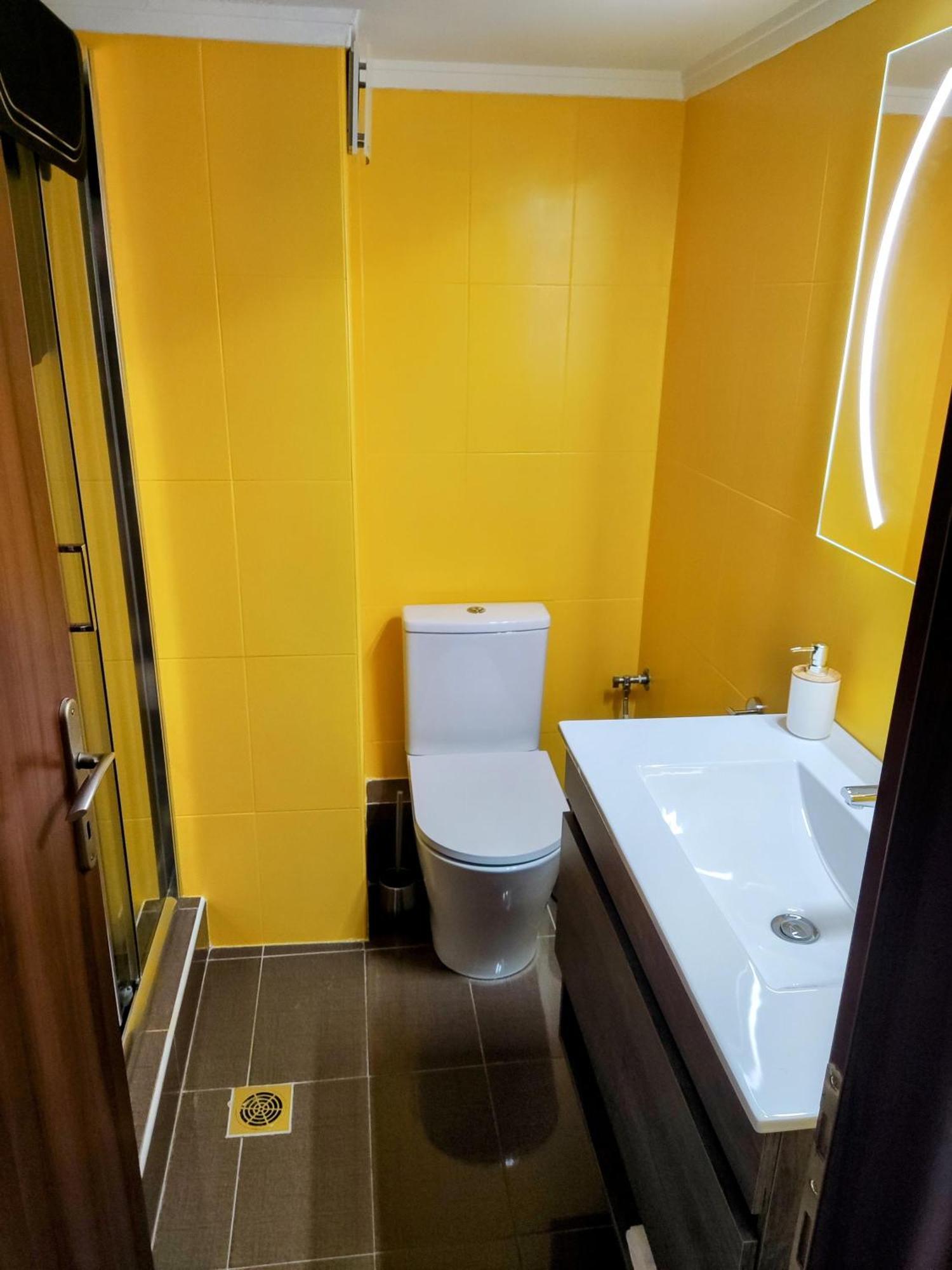 Cozy Apt! Friends & Family - Private Paid Parking Thessaloníki Ngoại thất bức ảnh