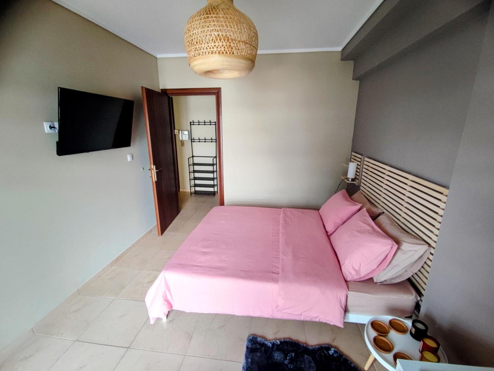 Cozy Apt! Friends & Family - Private Paid Parking Thessaloníki Ngoại thất bức ảnh